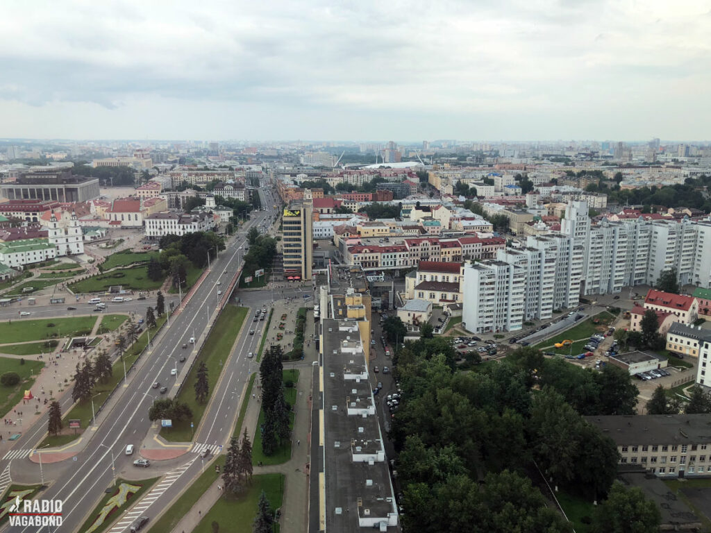 Independence Avenue er en meget lang gade gennem Minsk