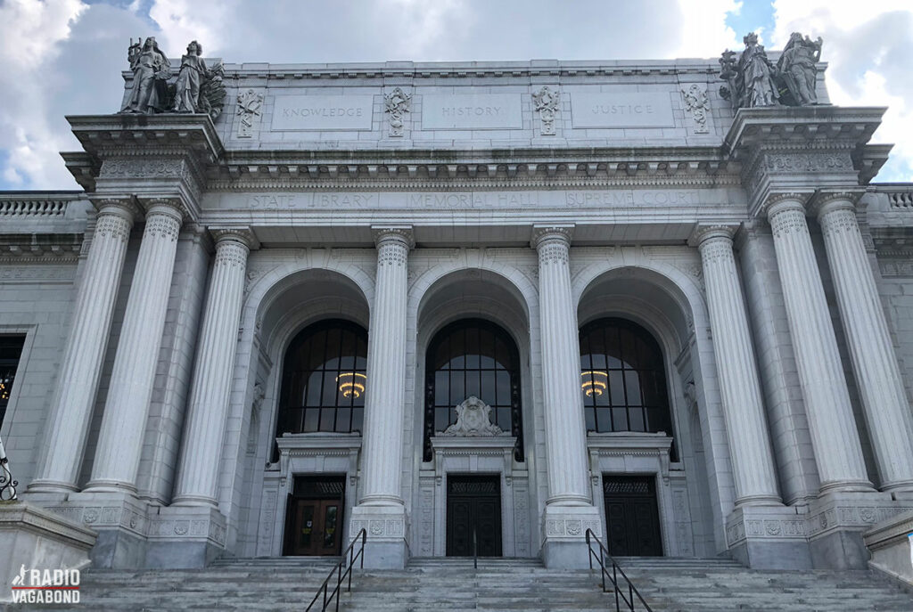 Connecticut State Library and Supreme Court Building