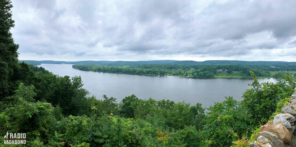 Connecticut has some beautiful nature.