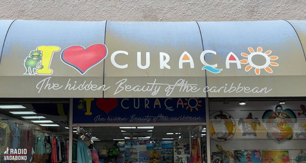 Curaçao kalder som selv "Den gemte skønhed i Caribien"